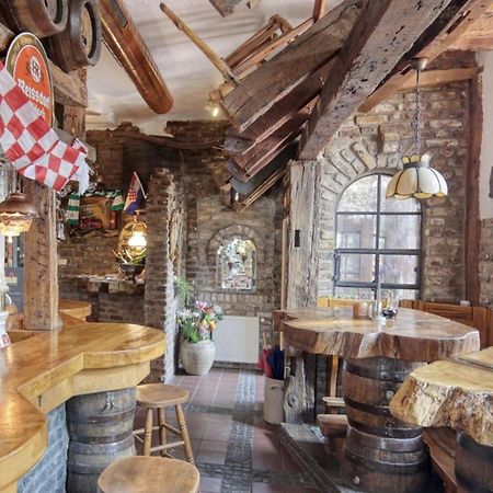 Hotel Restaurant Mathildenhof بولهايم المظهر الخارجي الصورة
