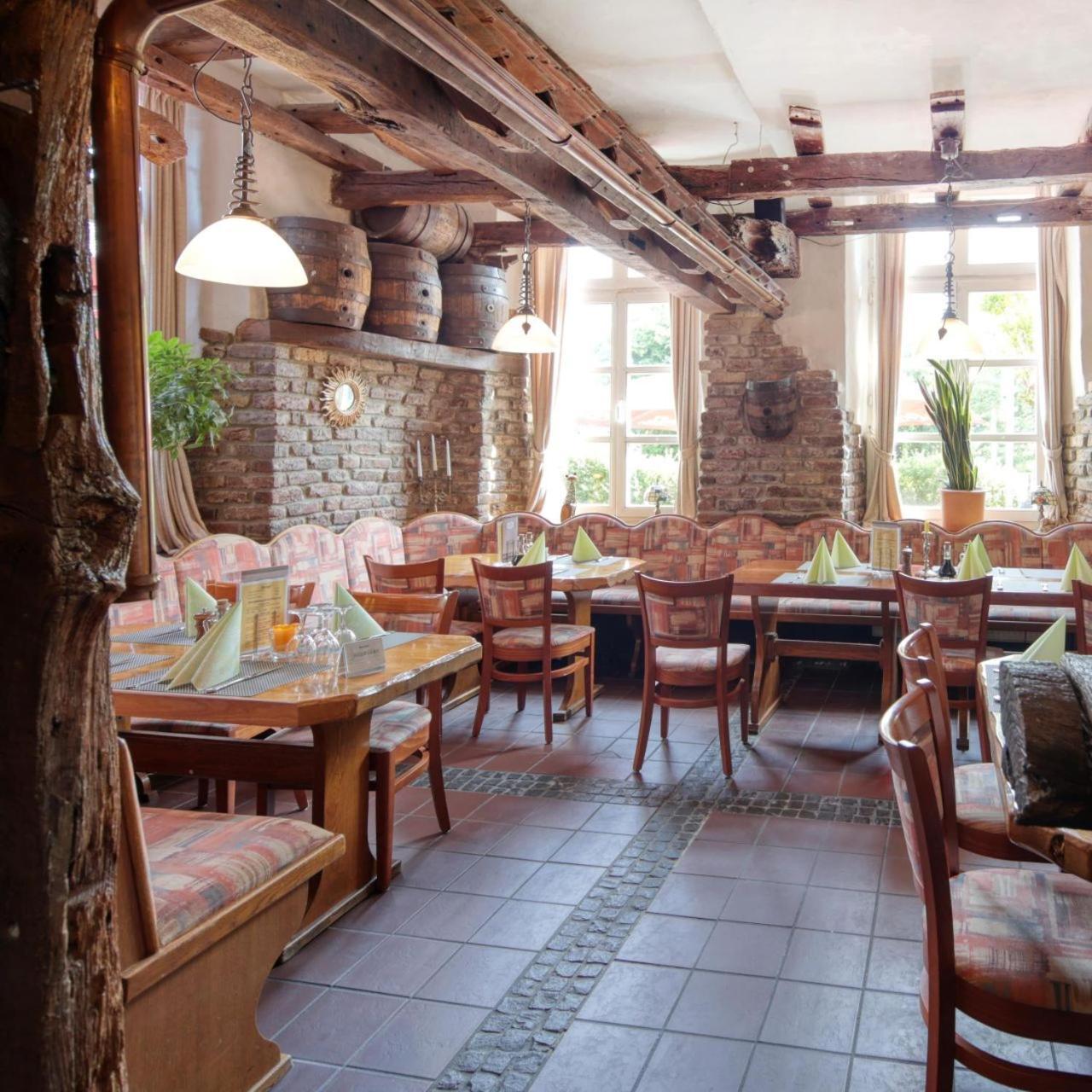 Hotel Restaurant Mathildenhof بولهايم المظهر الخارجي الصورة